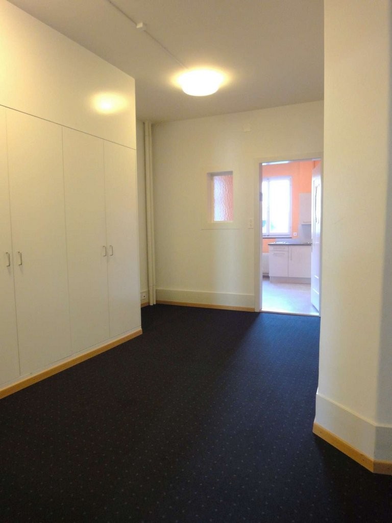 156m² bureau, photo 4 sur 6