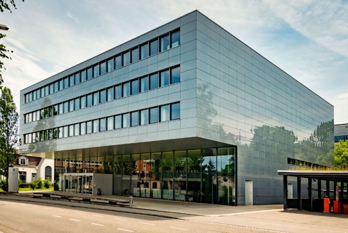 1300m² bureau