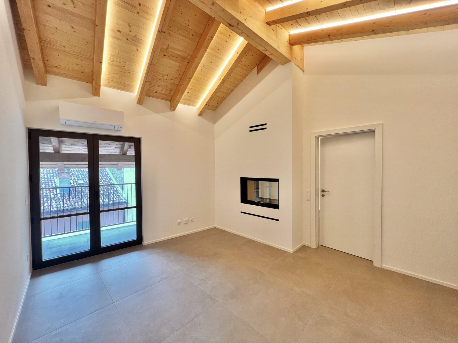 Appartement de 2 ½ pièces, photo 2 sur 9