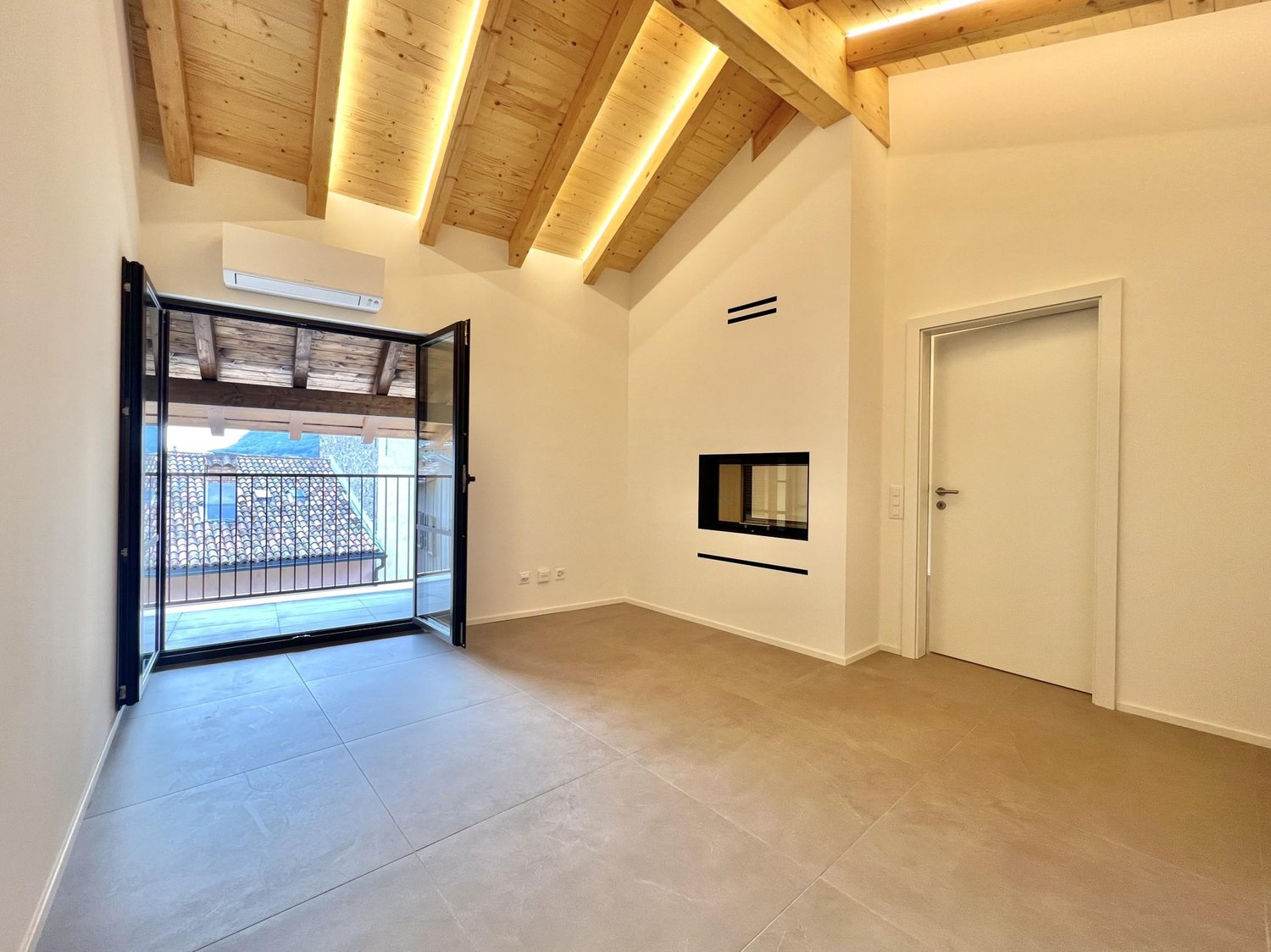 Appartement de 2 ½ pièces, photo 1 sur 9