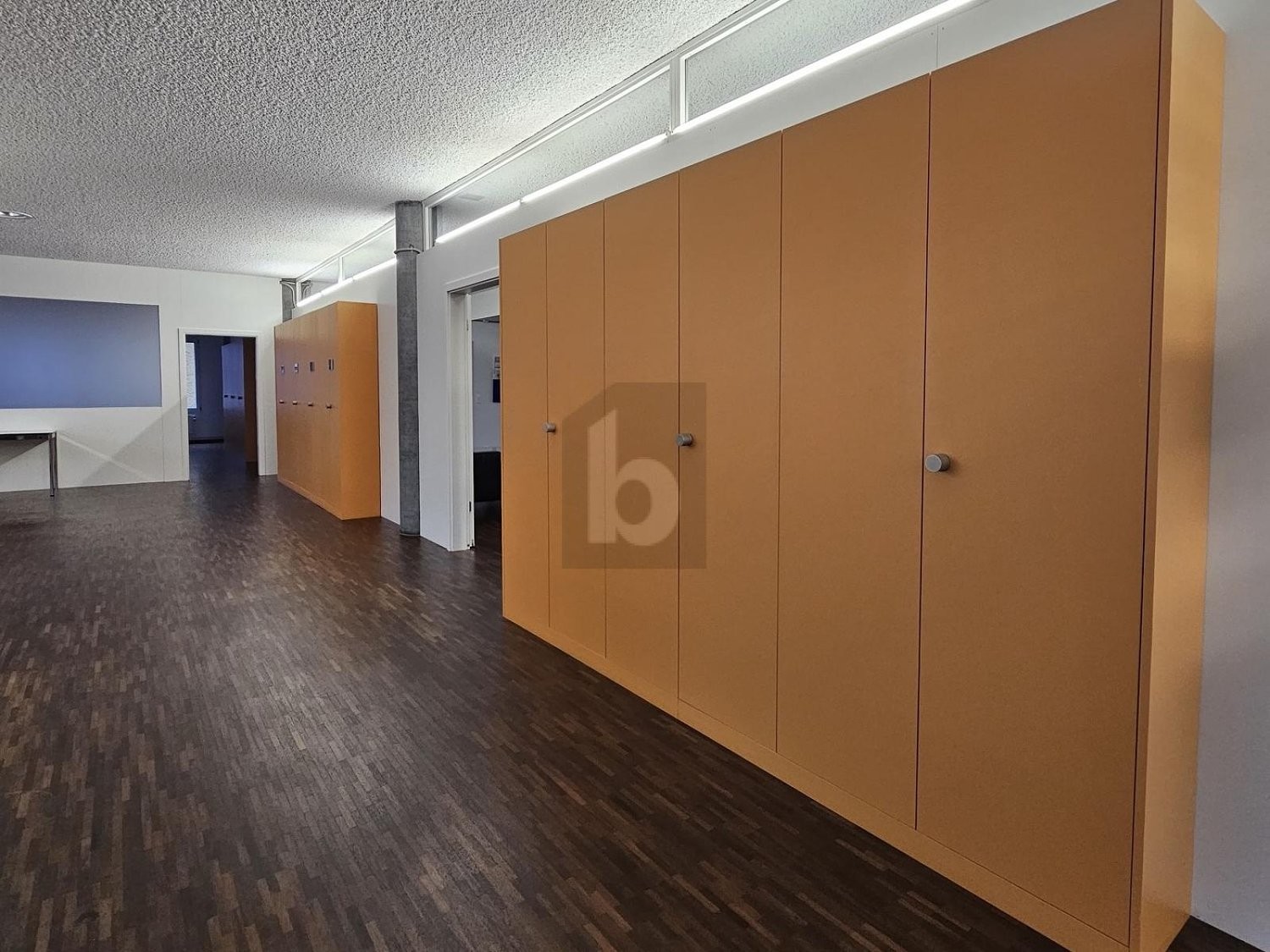 Bureau de 120m²