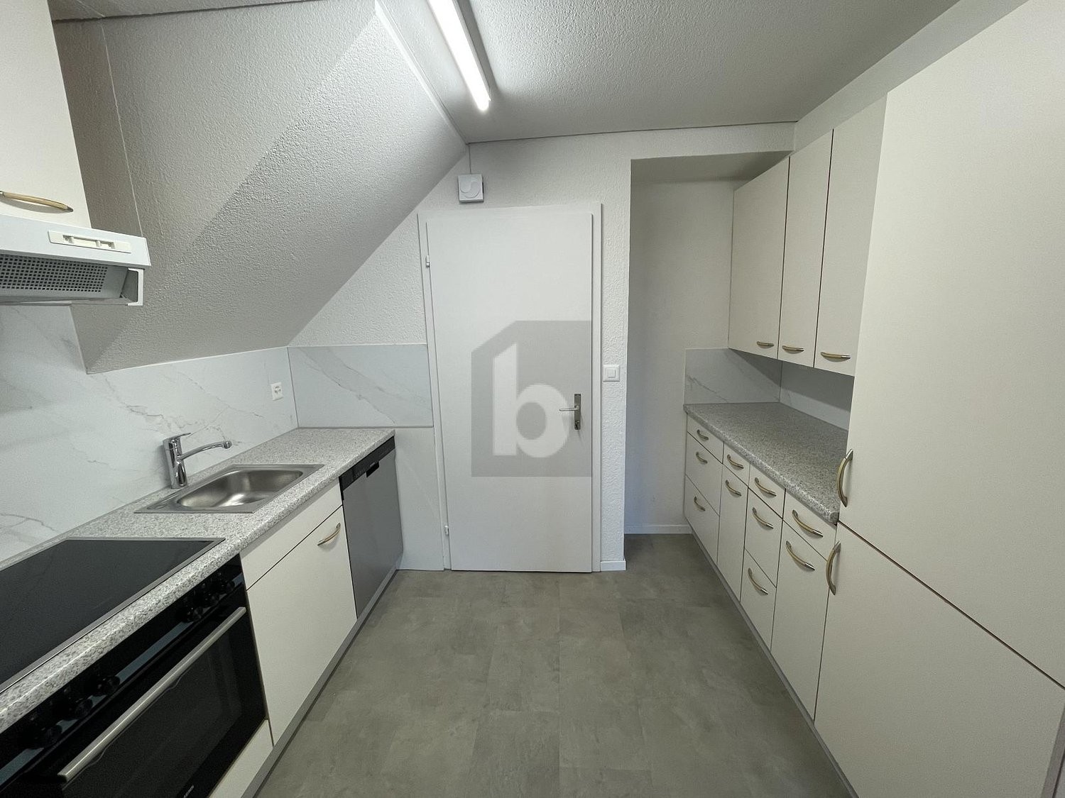 Appartement de 2 pièces, photo 3 sur 4