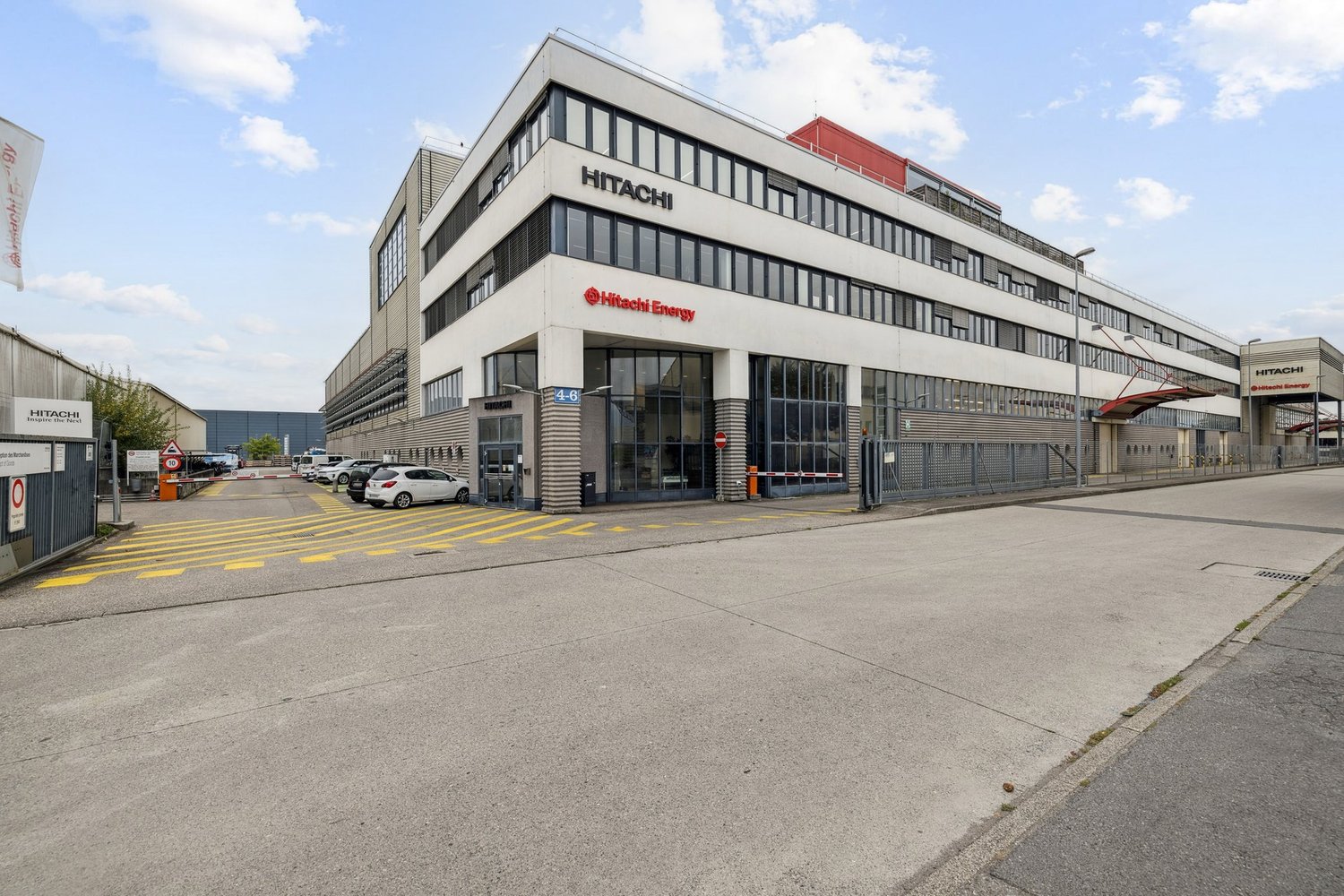 755m² industrial object, photo 1 sur 10