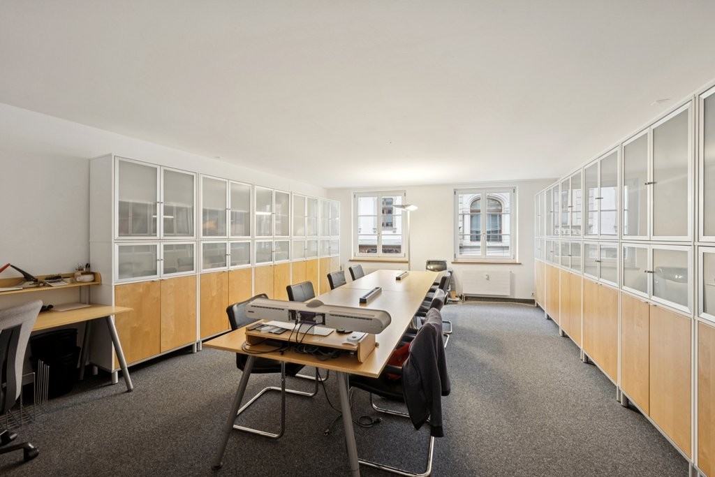 Bureau de 150m², photo 6 sur 10