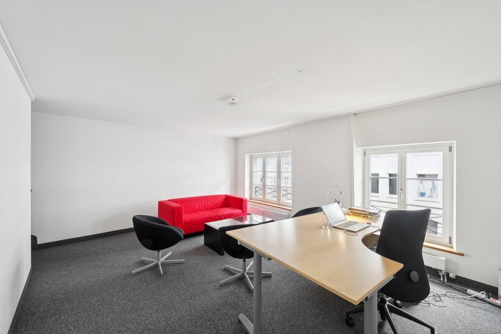 Bureau de 150m², photo 3 sur 10