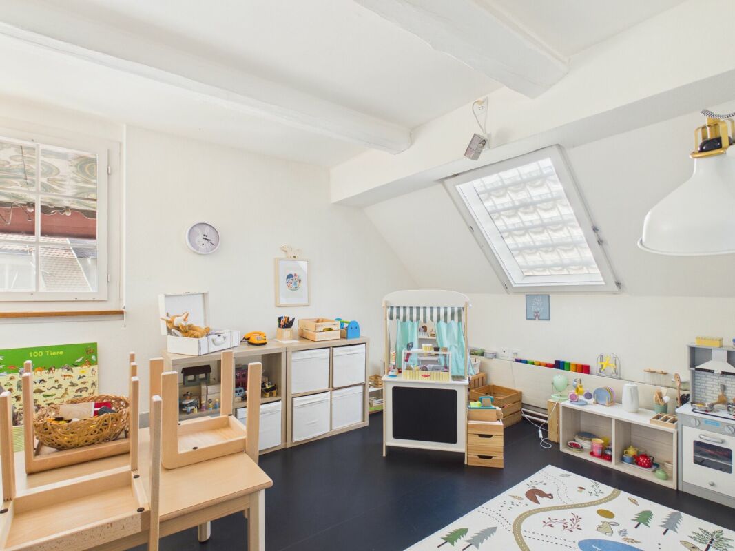 Bureau de 76m²