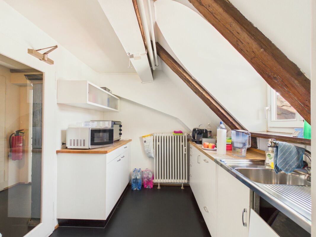 Bureau de 76m²
