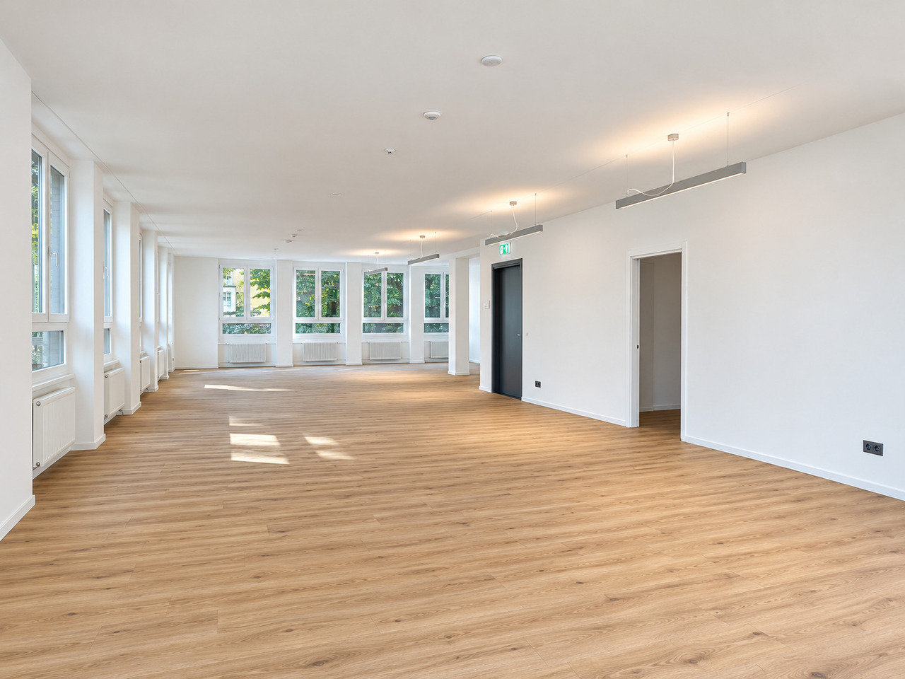 96m² ufficio