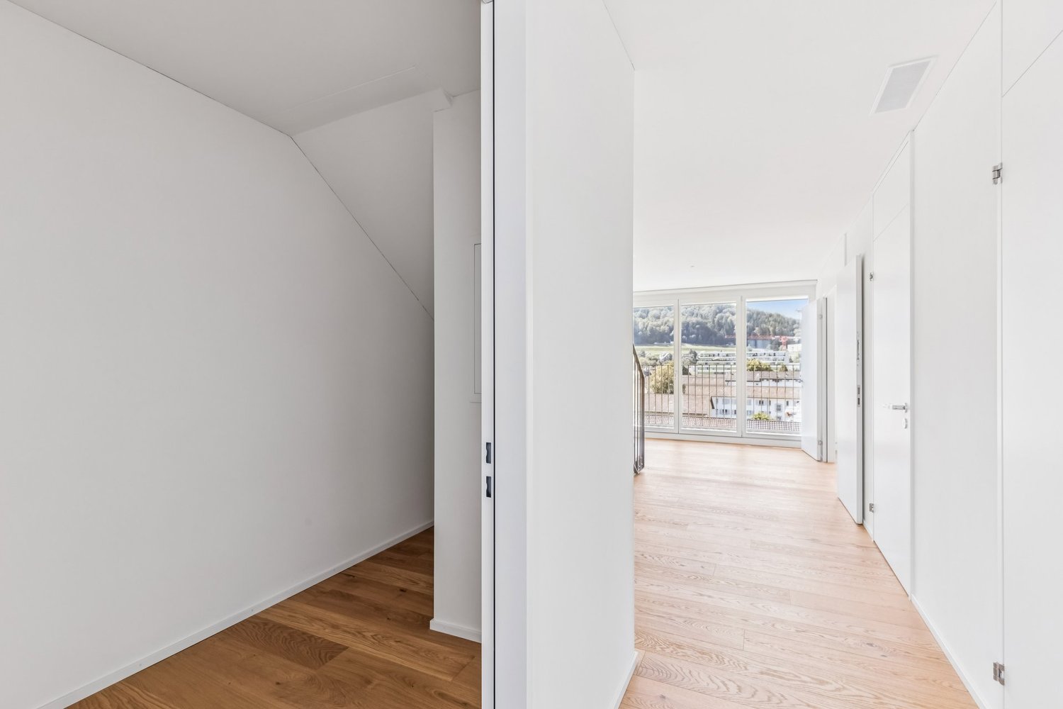 Appartement en attique de 4 ½ pièces