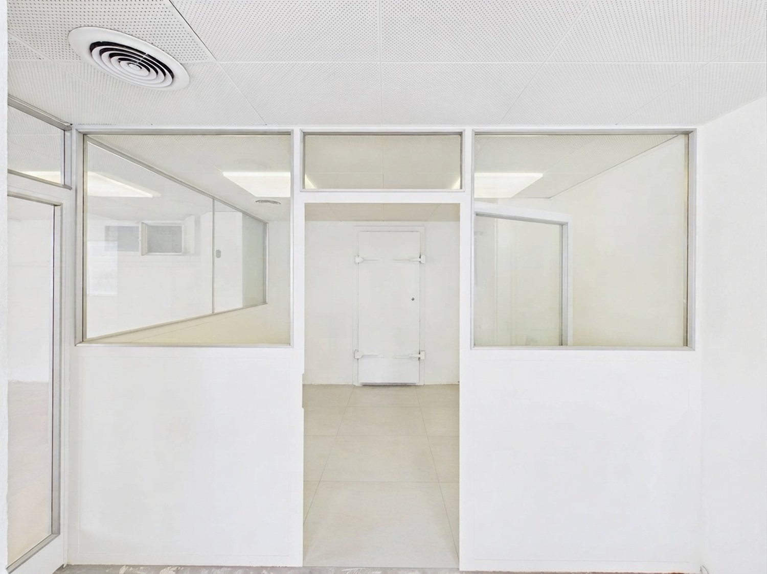 86m² commercial
