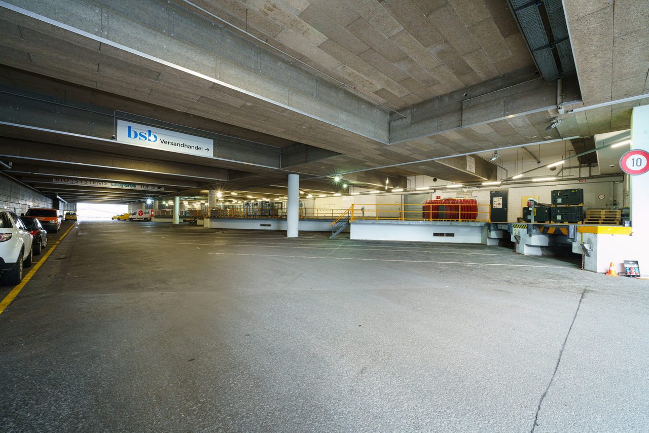 2940m² espace de stockage