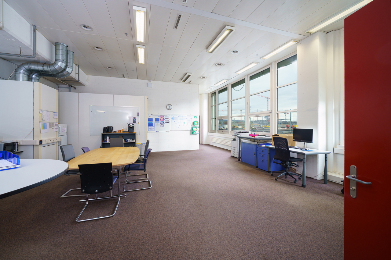 2940m² espace de stockage