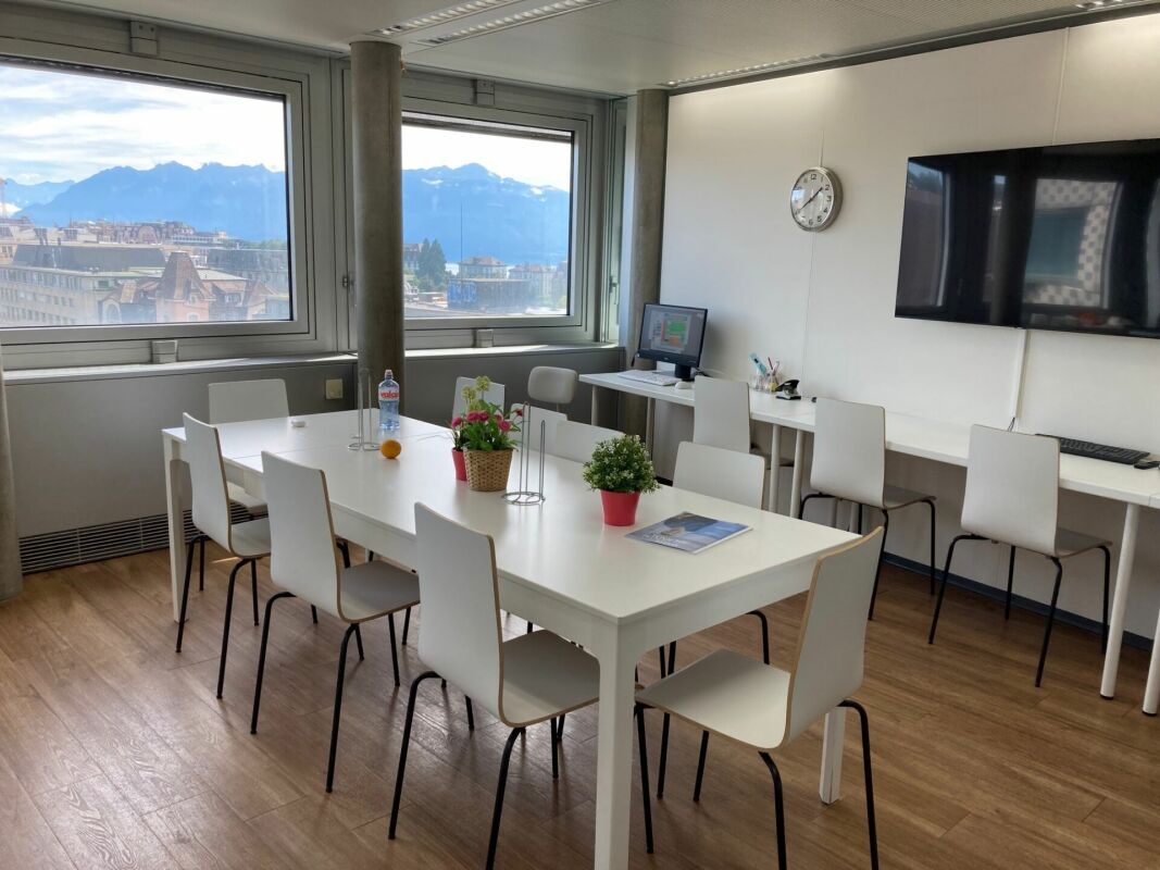 271m² office, photo 1 sur 5