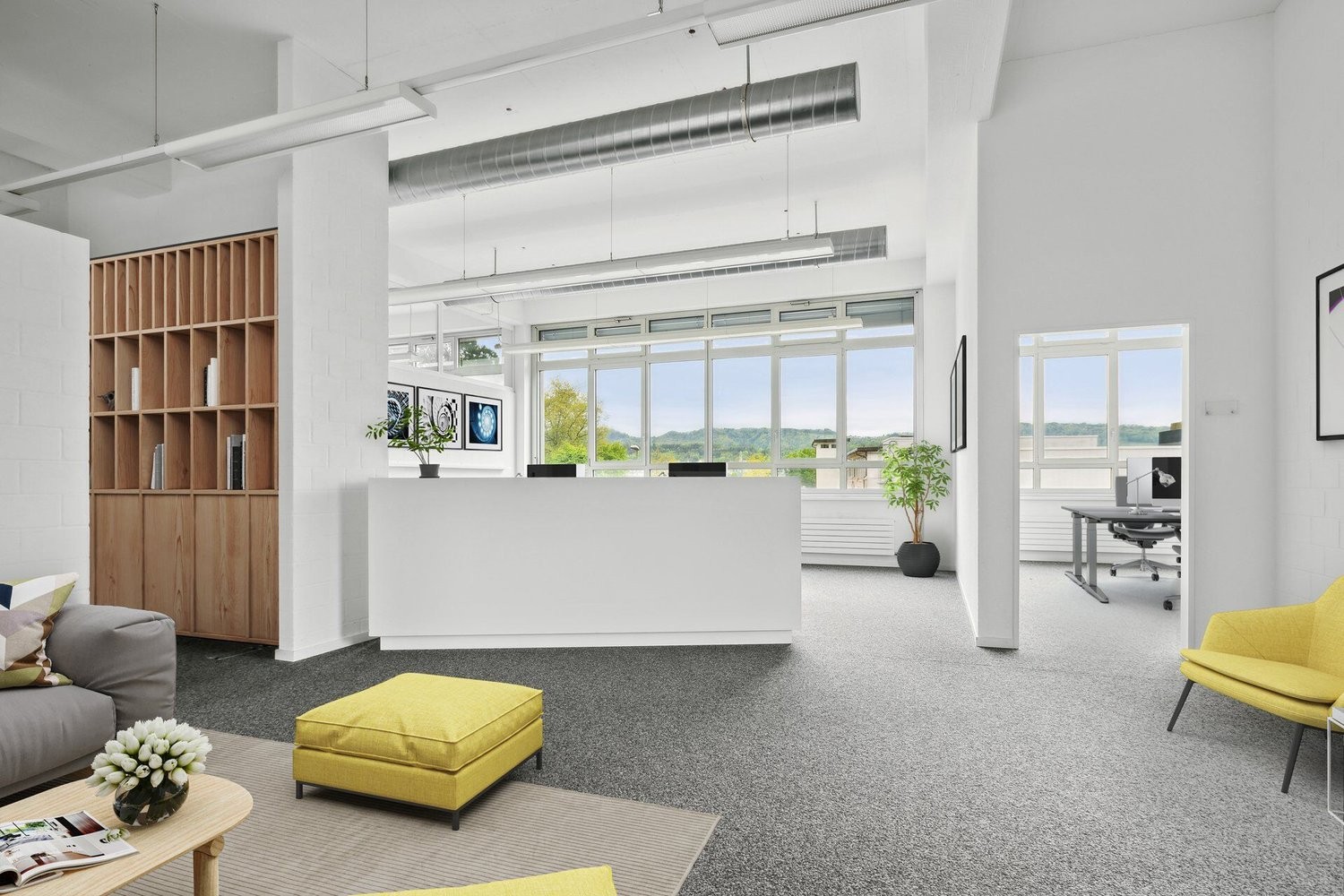 749m² commercial, photo 1 sur 7