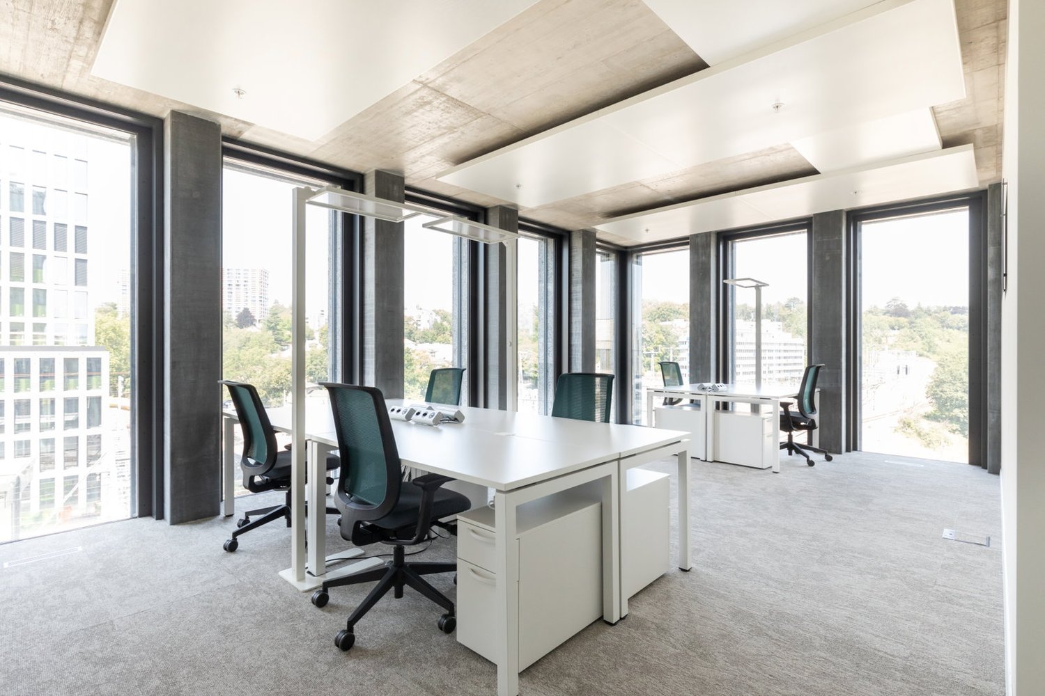 Office, photo 1 sur 9