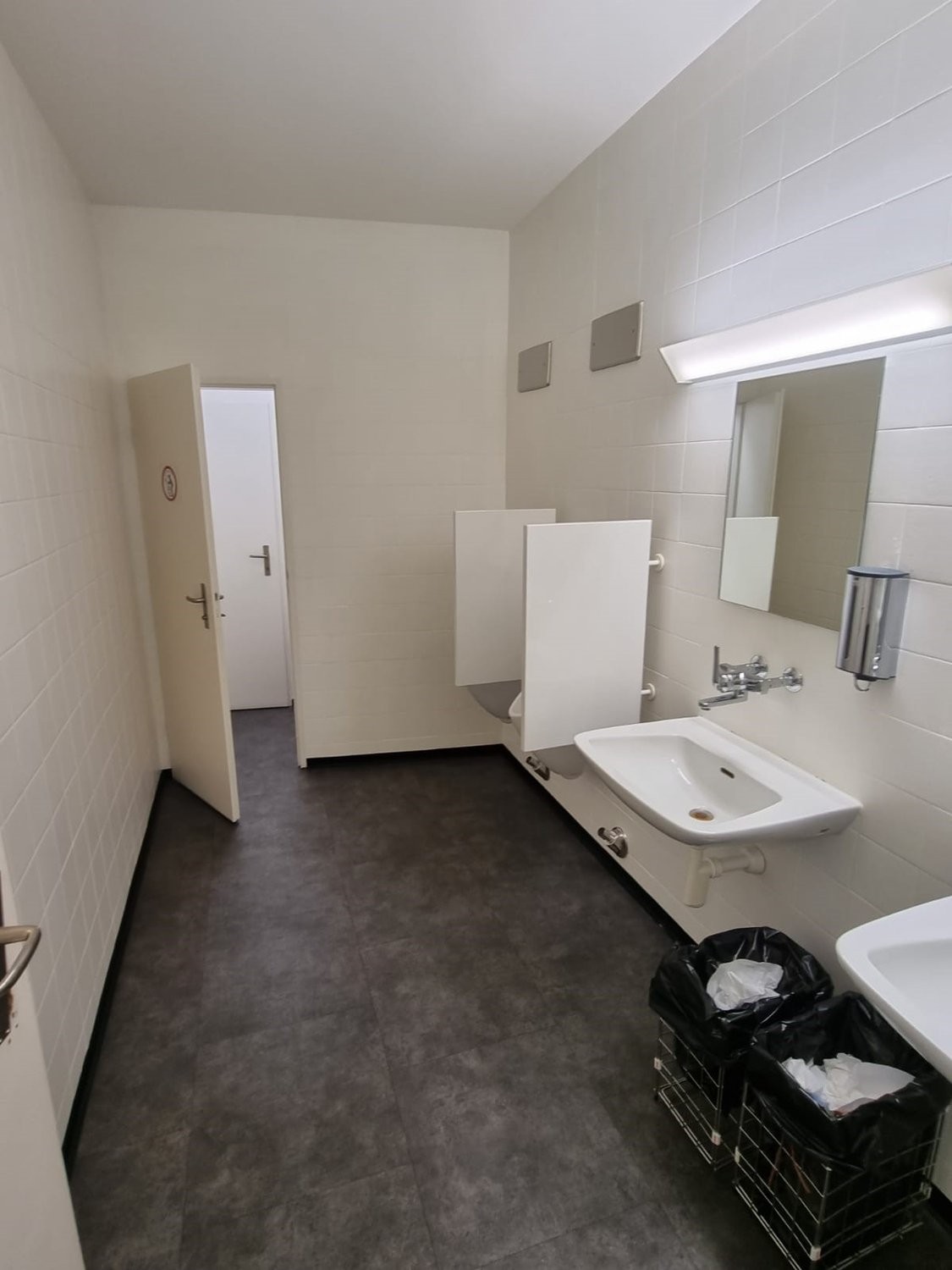 160m² de bureaux, photo 7 sur 9