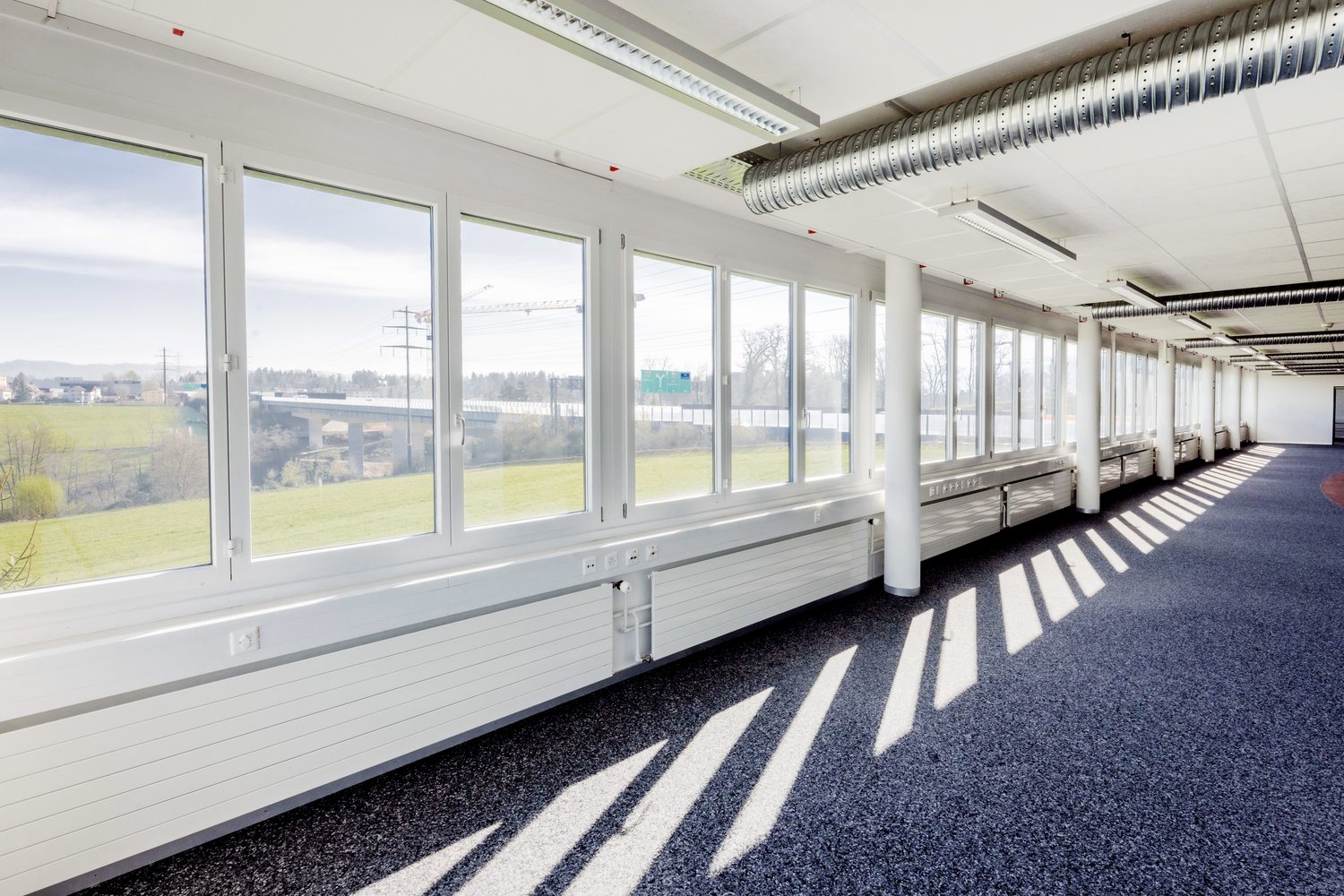 373m² bureau