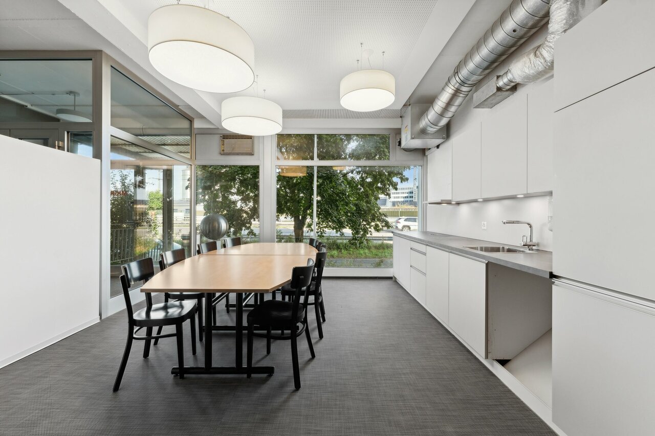 310m² bureau, photo 9 sur 10