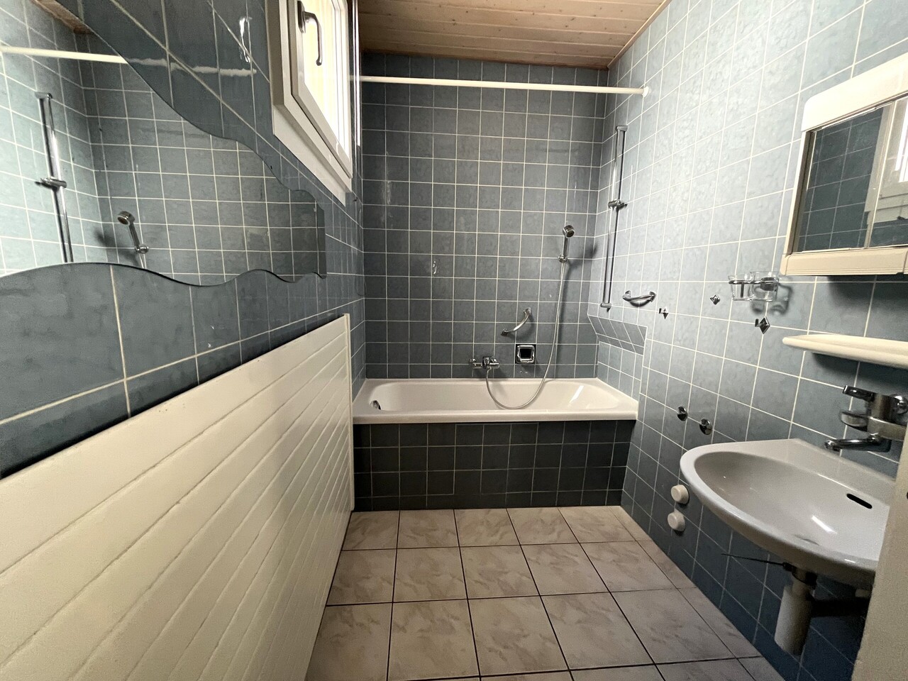 85m² commercial, photo 7 sur 8