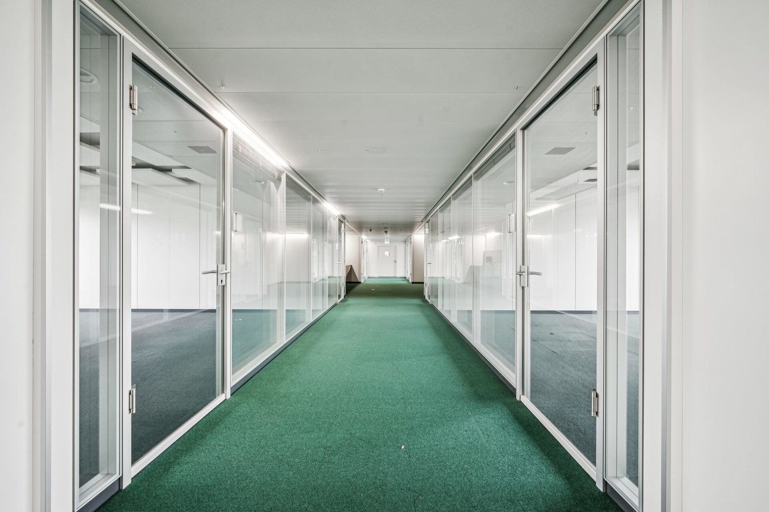 487m² bureau, photo 8 sur 10