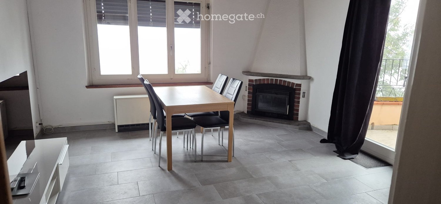 Appartement de 5 pièces
À louer dès le 1. novembre 2026 ou à convenir.
L'appartement est composé d'une cuisine, d'une salle de bain, de WC séparés, de 4 chambres, 1 terrasse plus une place de parc découverte., photo 4 sur 5