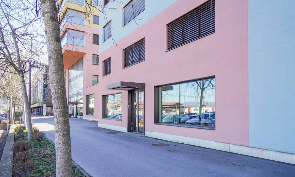 Commerce de 175m², photo 1 sur 10