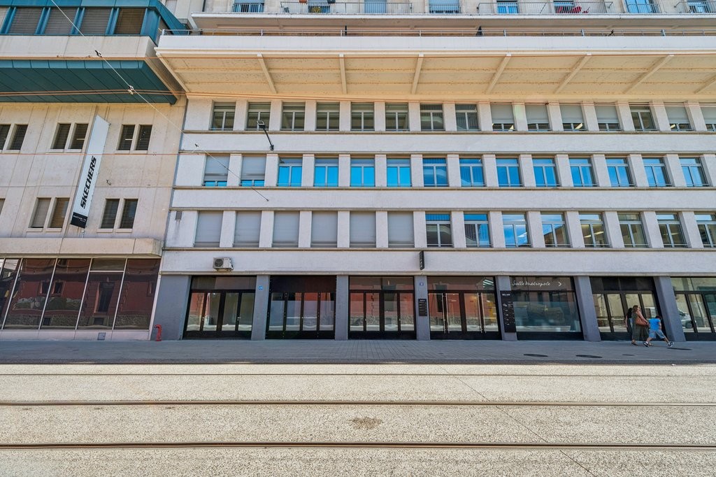 146m² office, photo 2 sur 10