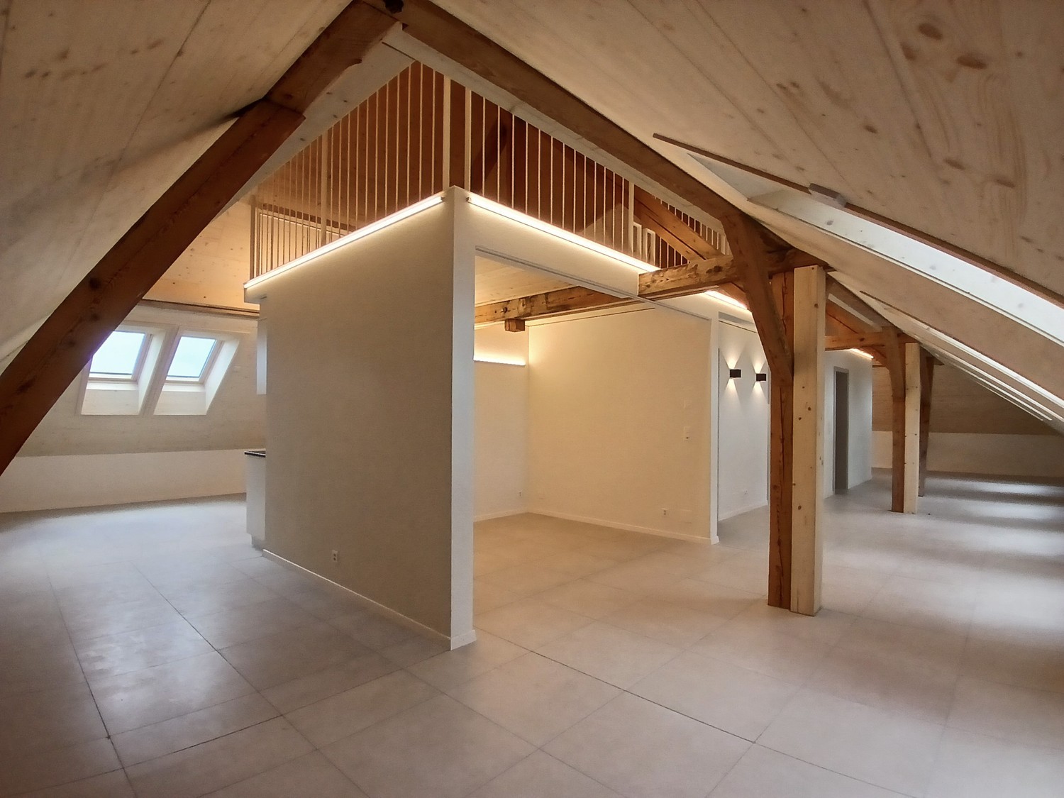 Appartement sous les combles, photo 8 sur 10