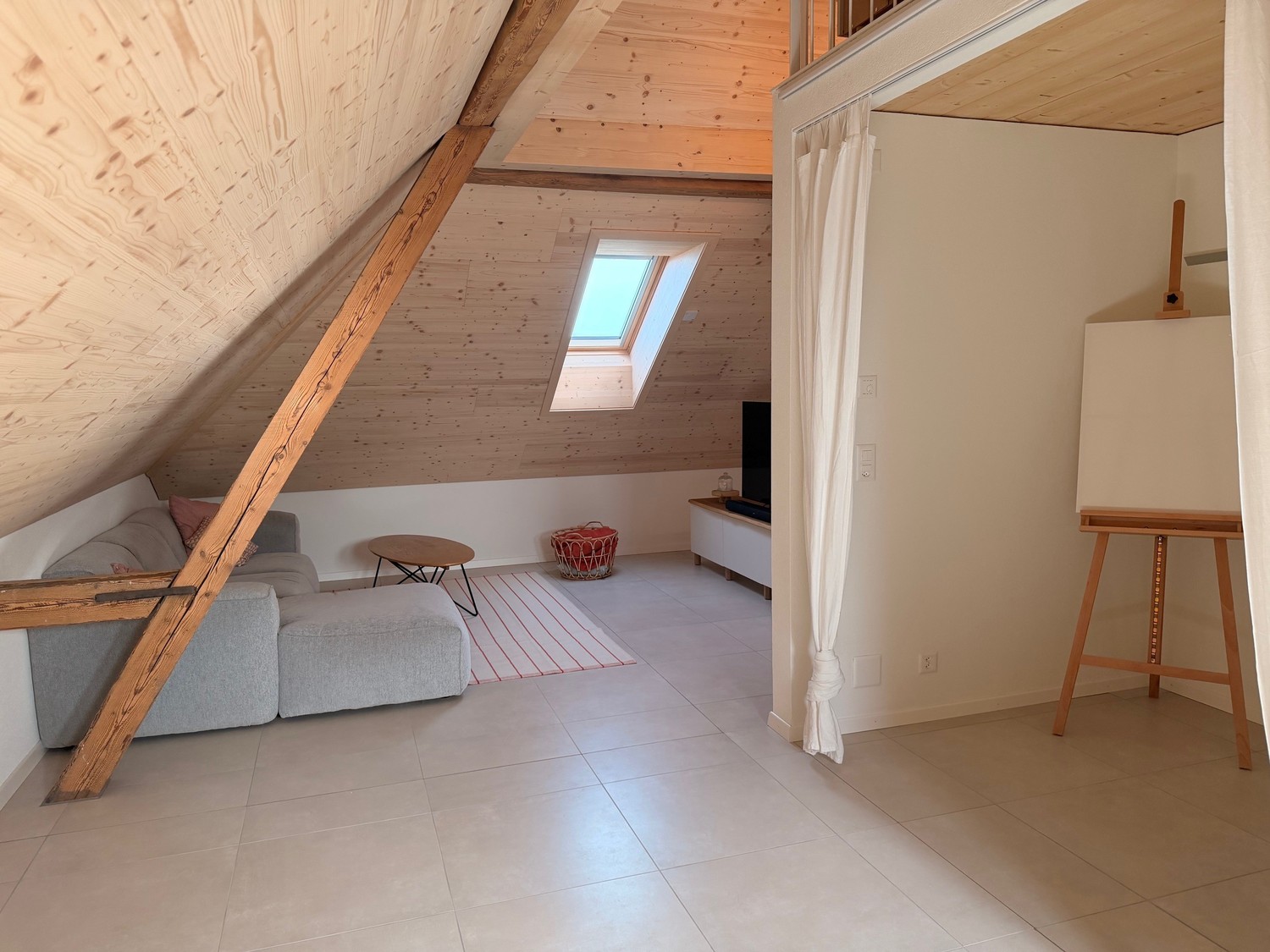Appartement sous les combles, photo 9 sur 10