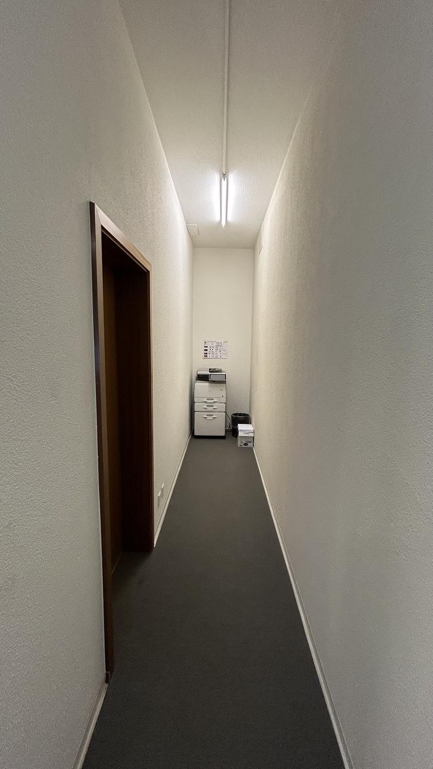 143m² commercial