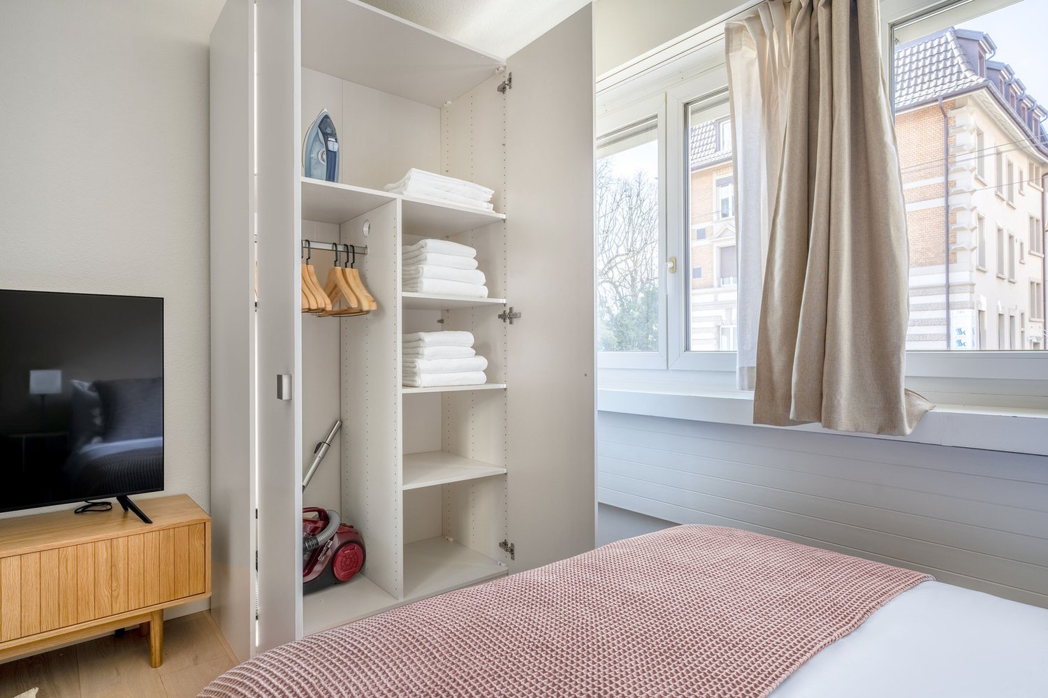 1 ½ pièces appartement meublé, photo 9 sur 10