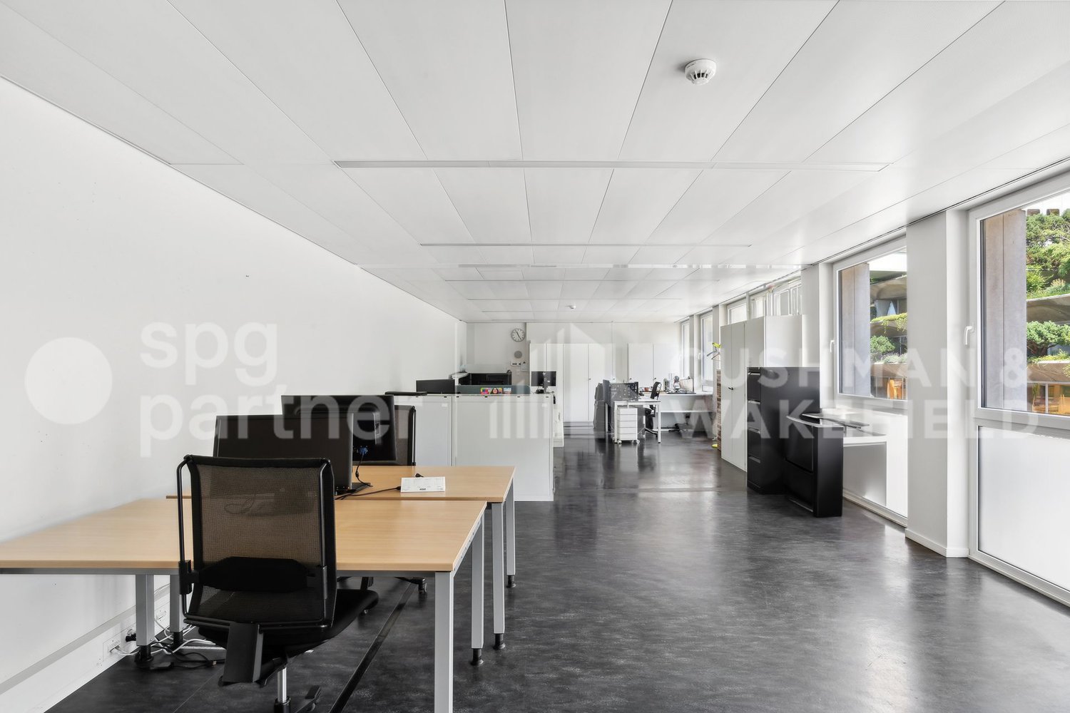 773m² commercial