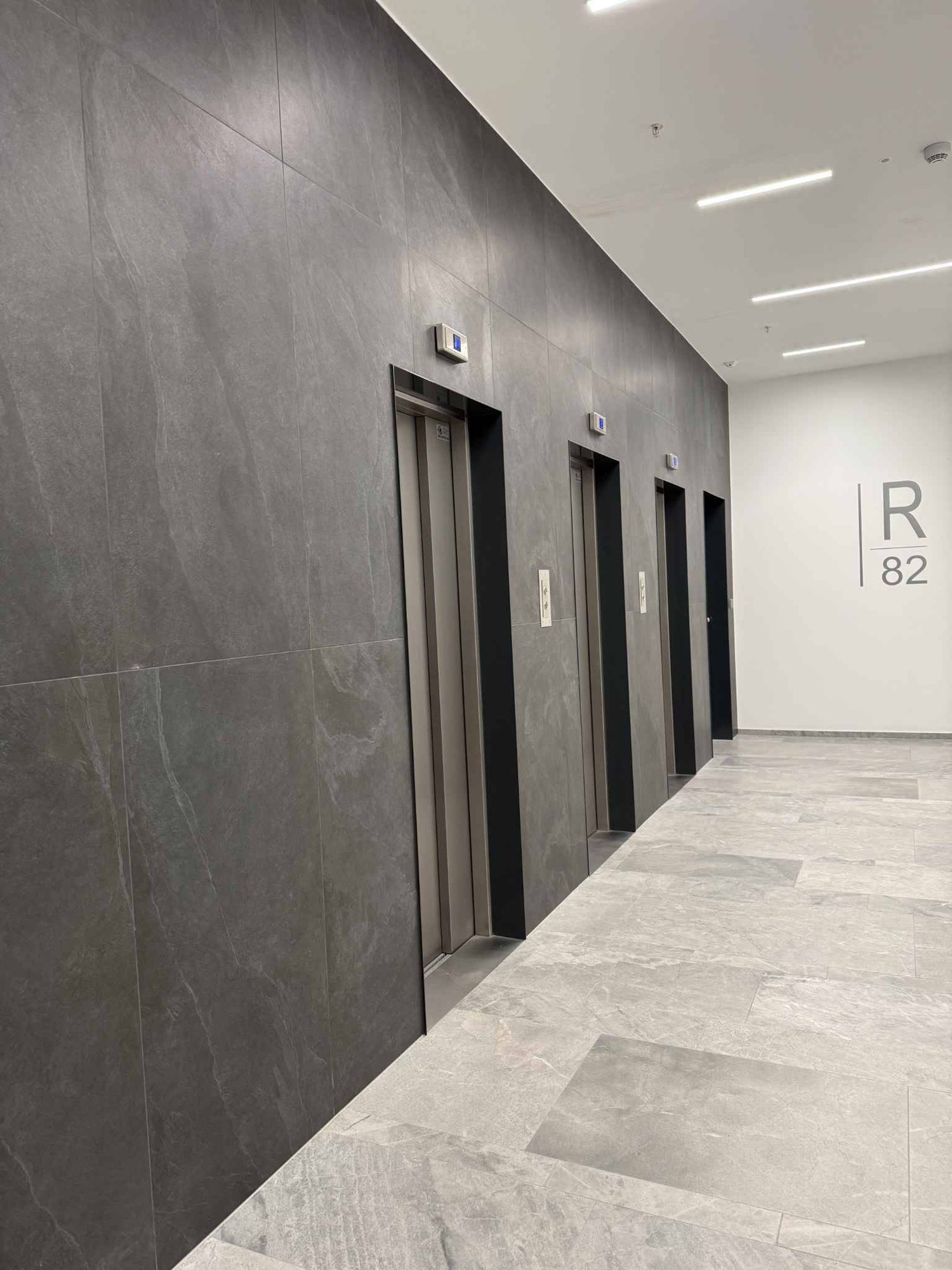 1280m² office, photo 6 sur 10