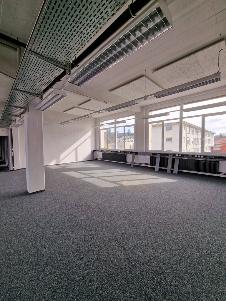 Bureau de 124m²

Un bureau directement au bord de l'eau et du Bally-Park ? Ici, ce n'est pas un problème. Nous proposons des surfaces de bureaux sensationnelles de 124m2 à 400m2, répondant ainsi à toutes vos envies.

À quelques pas de la gare
À quelques pas de l'eau
À quelques pas du Bally Park
Espa, photo 2 sur 10