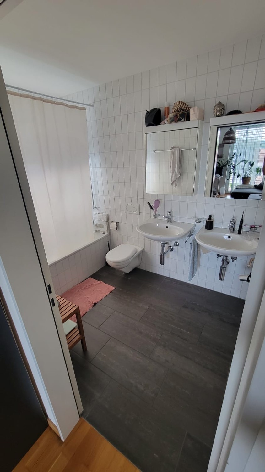 Chambre dans un appartement partagé