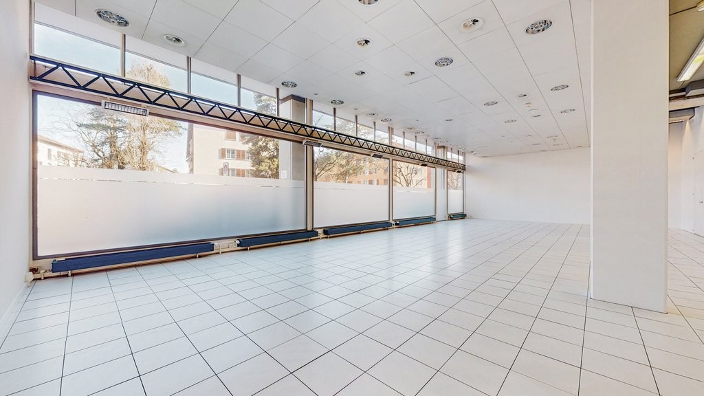 136m² bureau