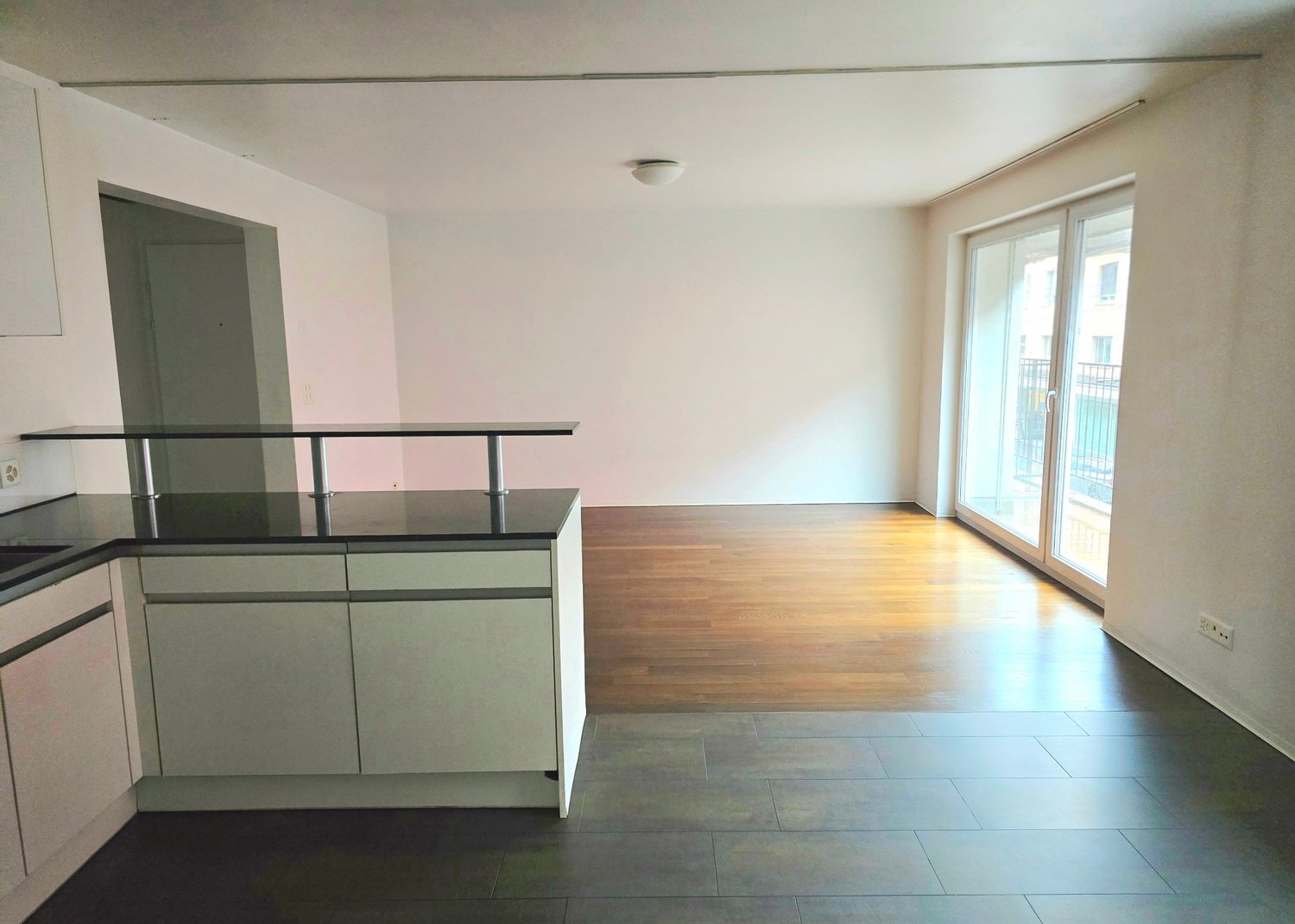 Appartement de 2 ½ pièces, photo 2 sur 8