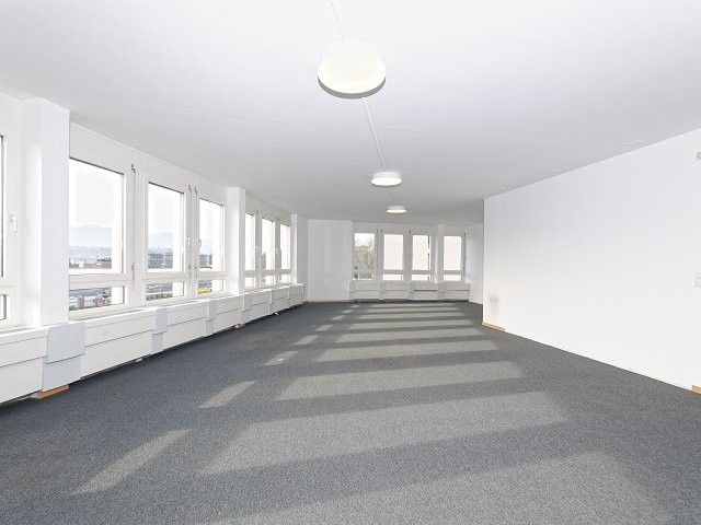 219m² office, photo 3 sur 6