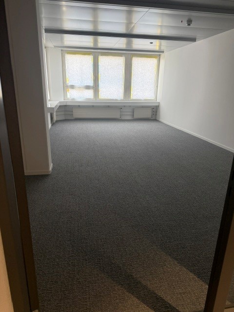 219m² office, photo 3 sur 10