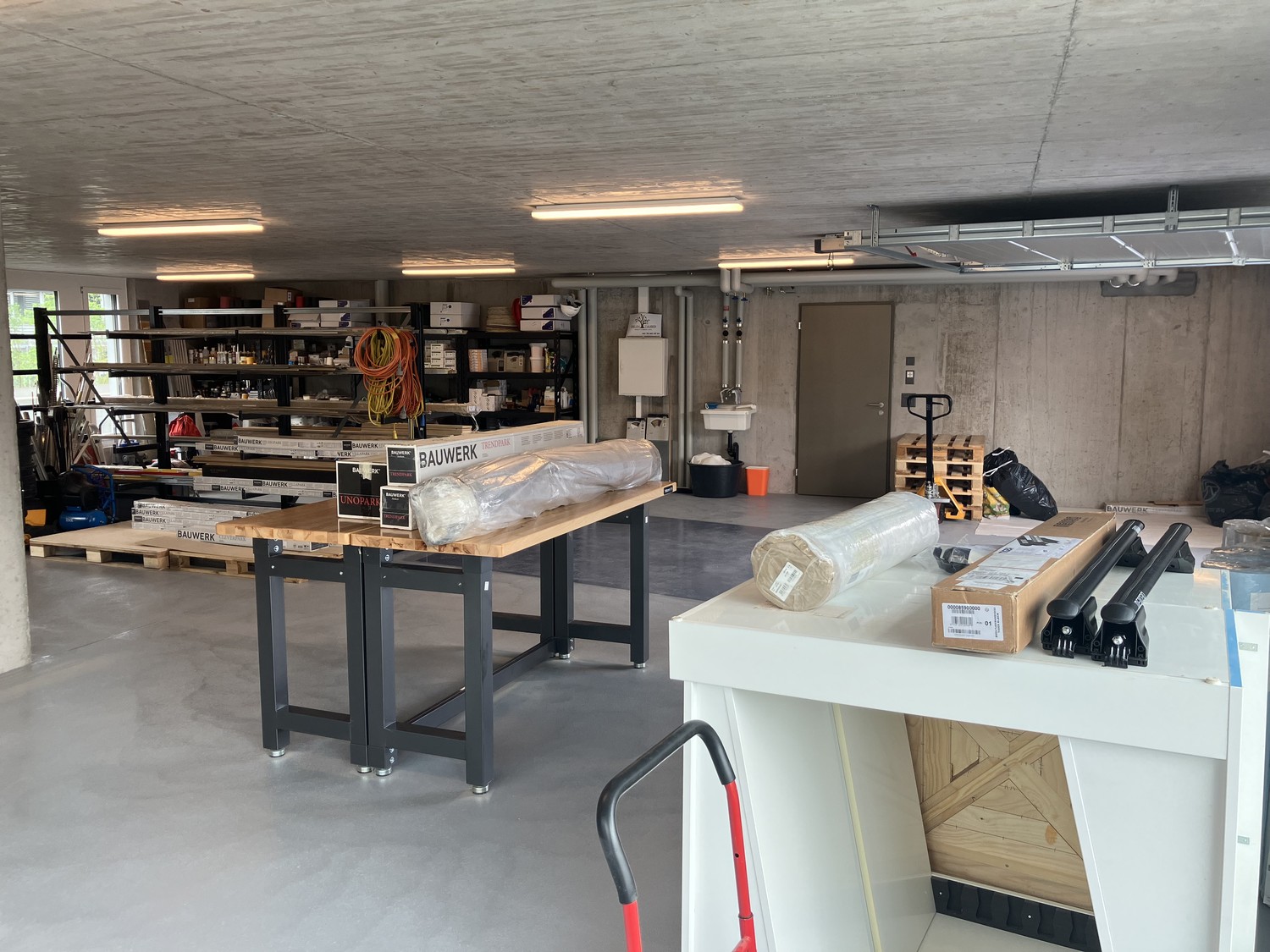 135m² commercial