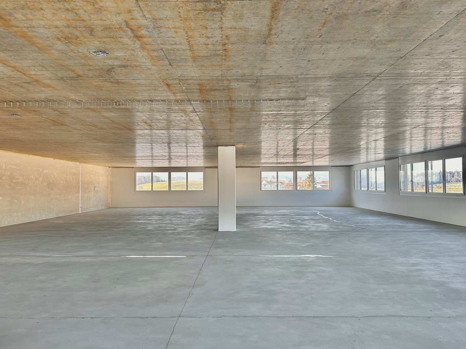 451m² commercial, photo 7 sur 10