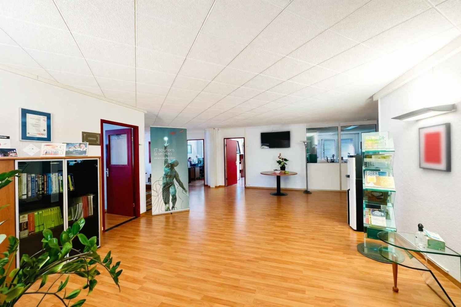 370m² office, photo 3 sur 4