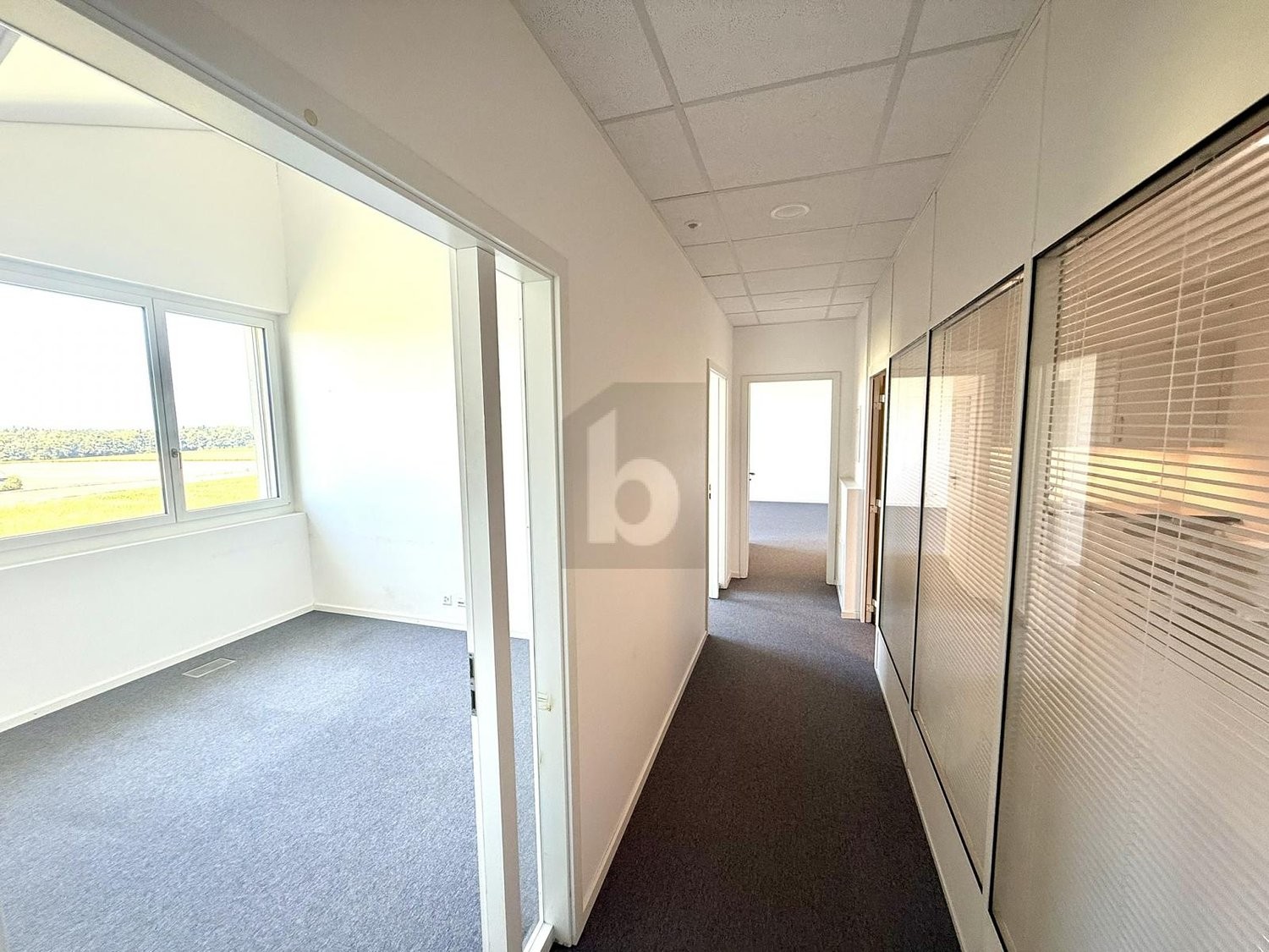 78m² office, photo 4 sur 4