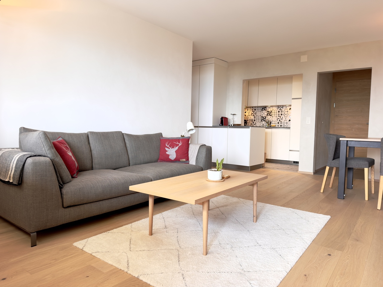 Appartement de 2 pièces, photo 1 sur 10