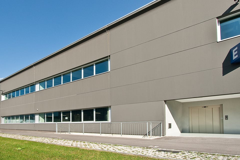784m² objet industriel, photo 6 sur 10