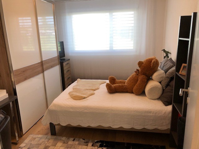 Chambre dans un appartement partagé