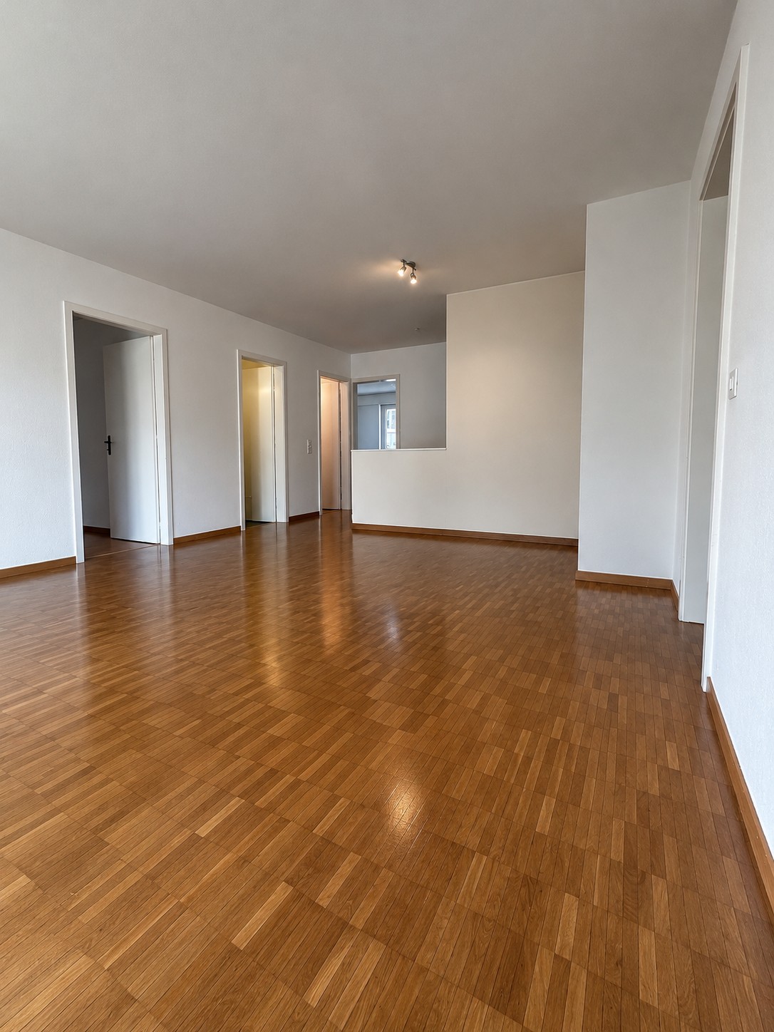 Appartement de 4 pièces, photo 3 sur 10