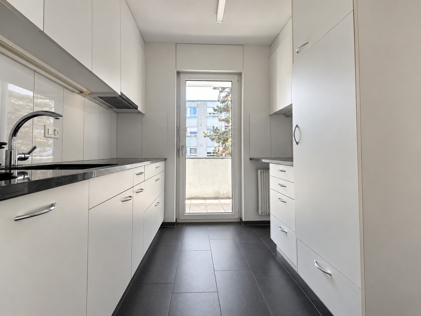 Appartement de 4 pièces, photo 1 sur 10