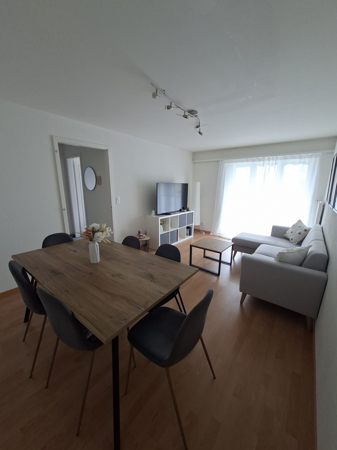 Appartement de 2 ½ pièces, photo 1 sur 4