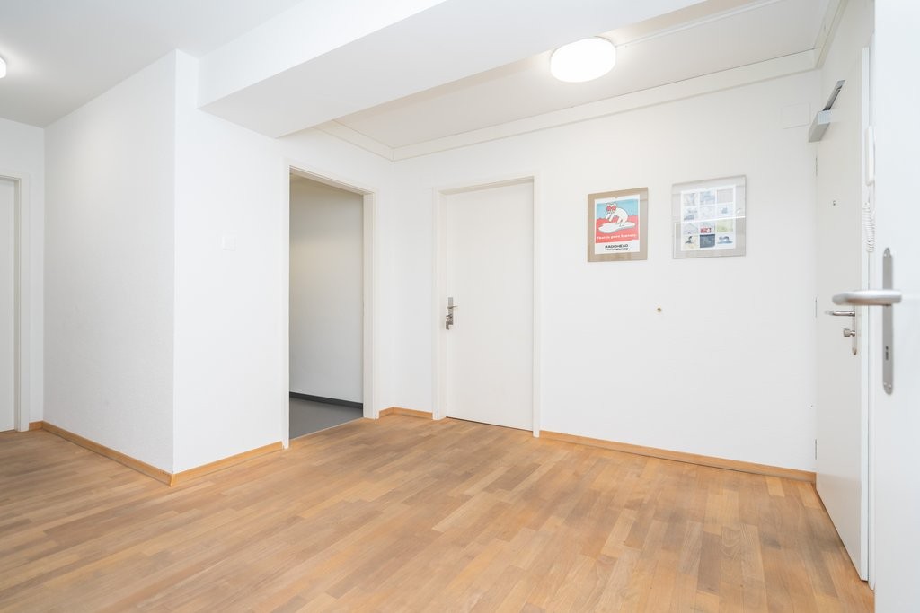 356m² office, photo 2 sur 8